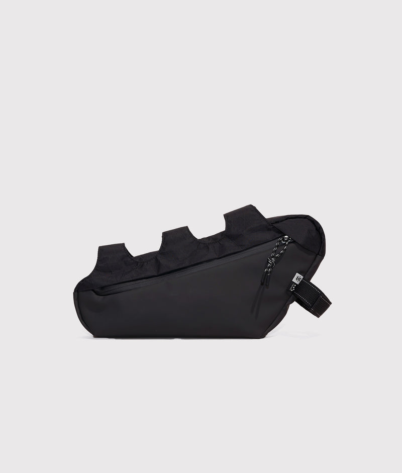 | Colour: Pedla Black