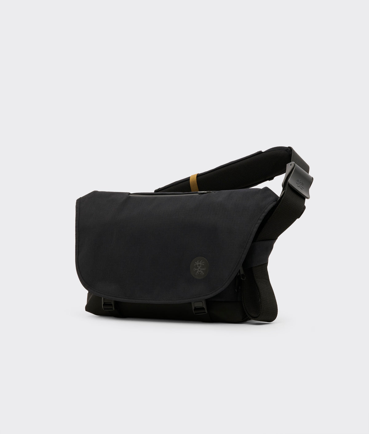 | Colour: Black