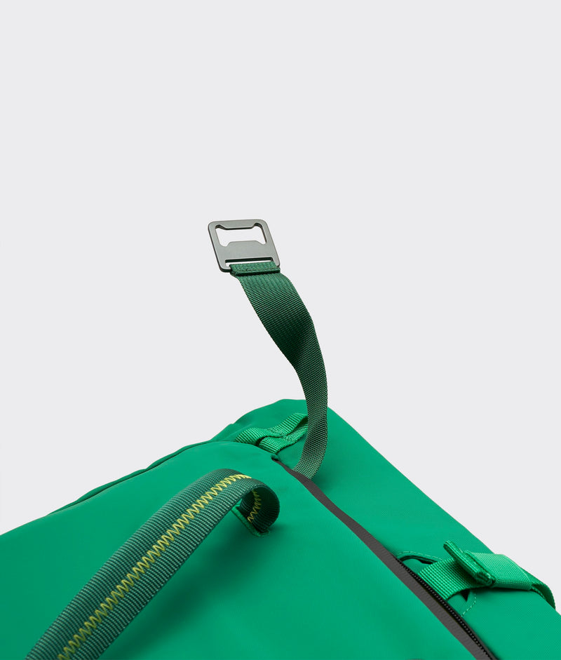| Colour: Astroturf