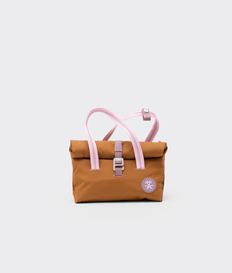 | Colour: Ginger