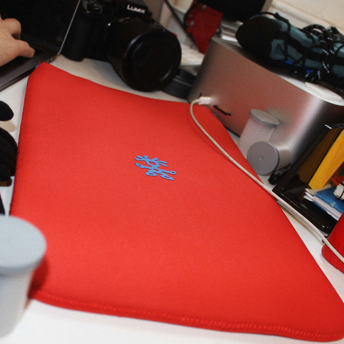 | Colour: Red Orange