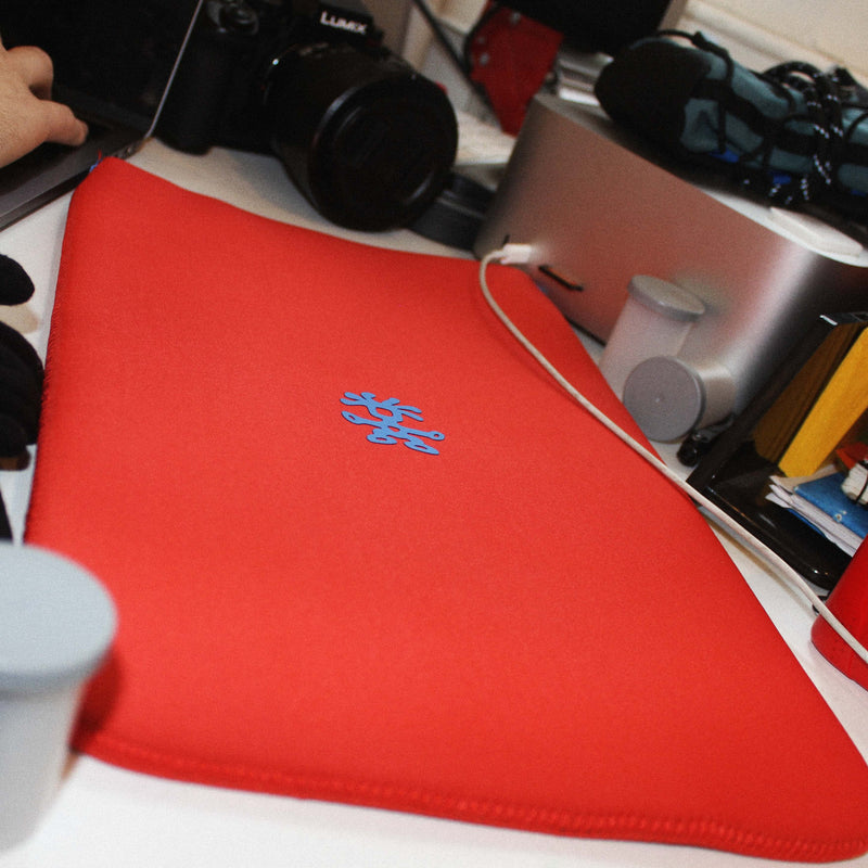 | Colour: Red Orange